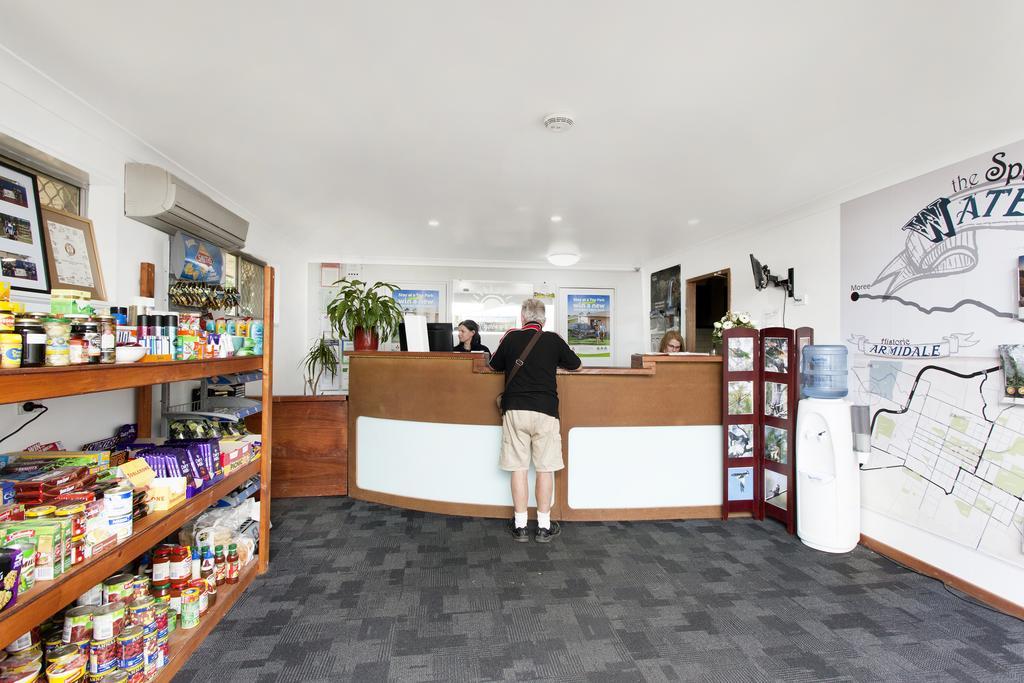 Armidale Tourist Park Hotell Exteriör bild